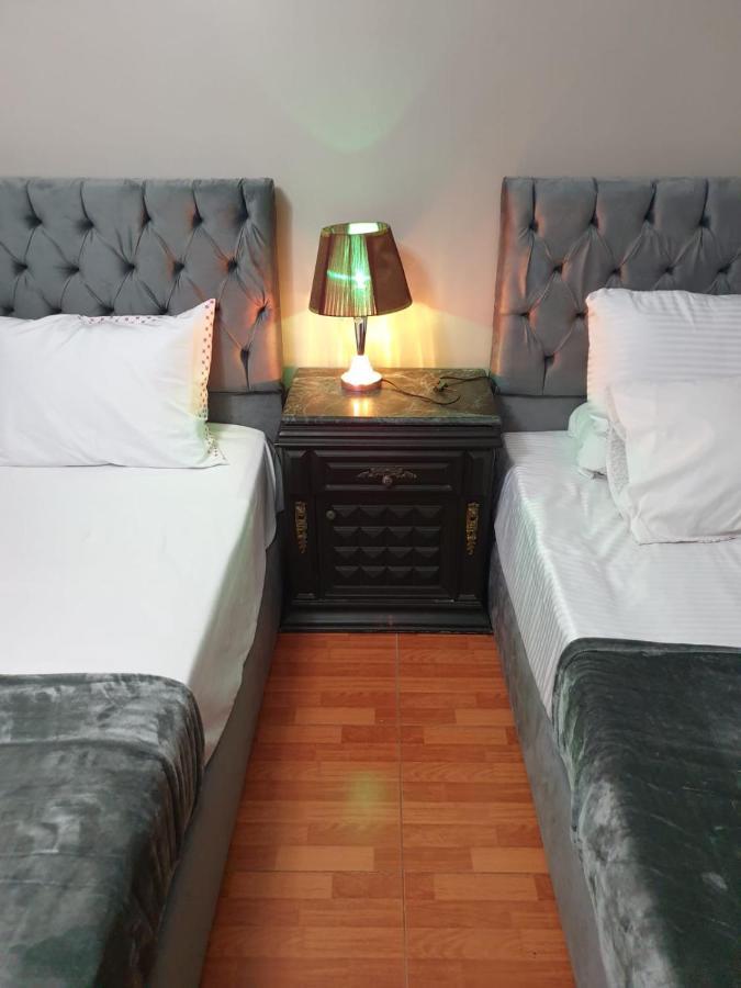 Ra Pyramids Inn Кайро Стая снимка