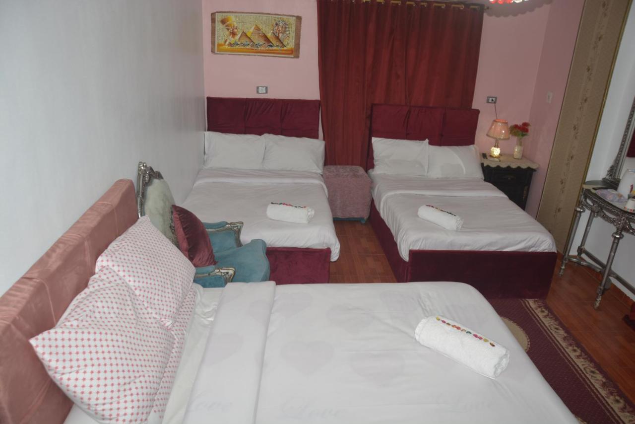 Ra Pyramids Inn Кайро Стая снимка