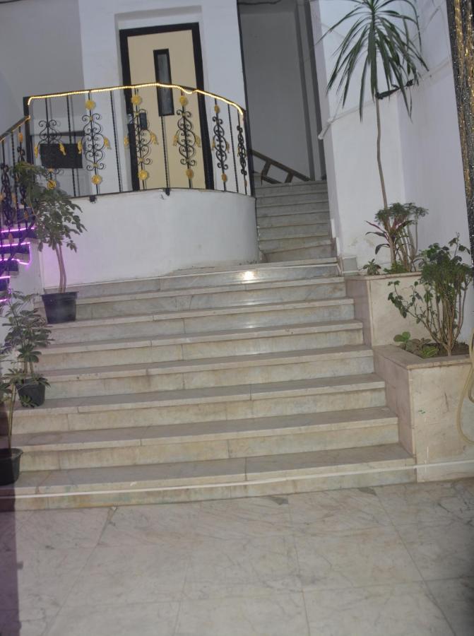 Ra Pyramids Inn Кайро Екстериор снимка